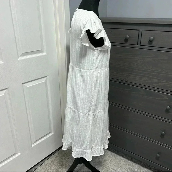 Sadie &  Sage Dress - Picture 3 of 5